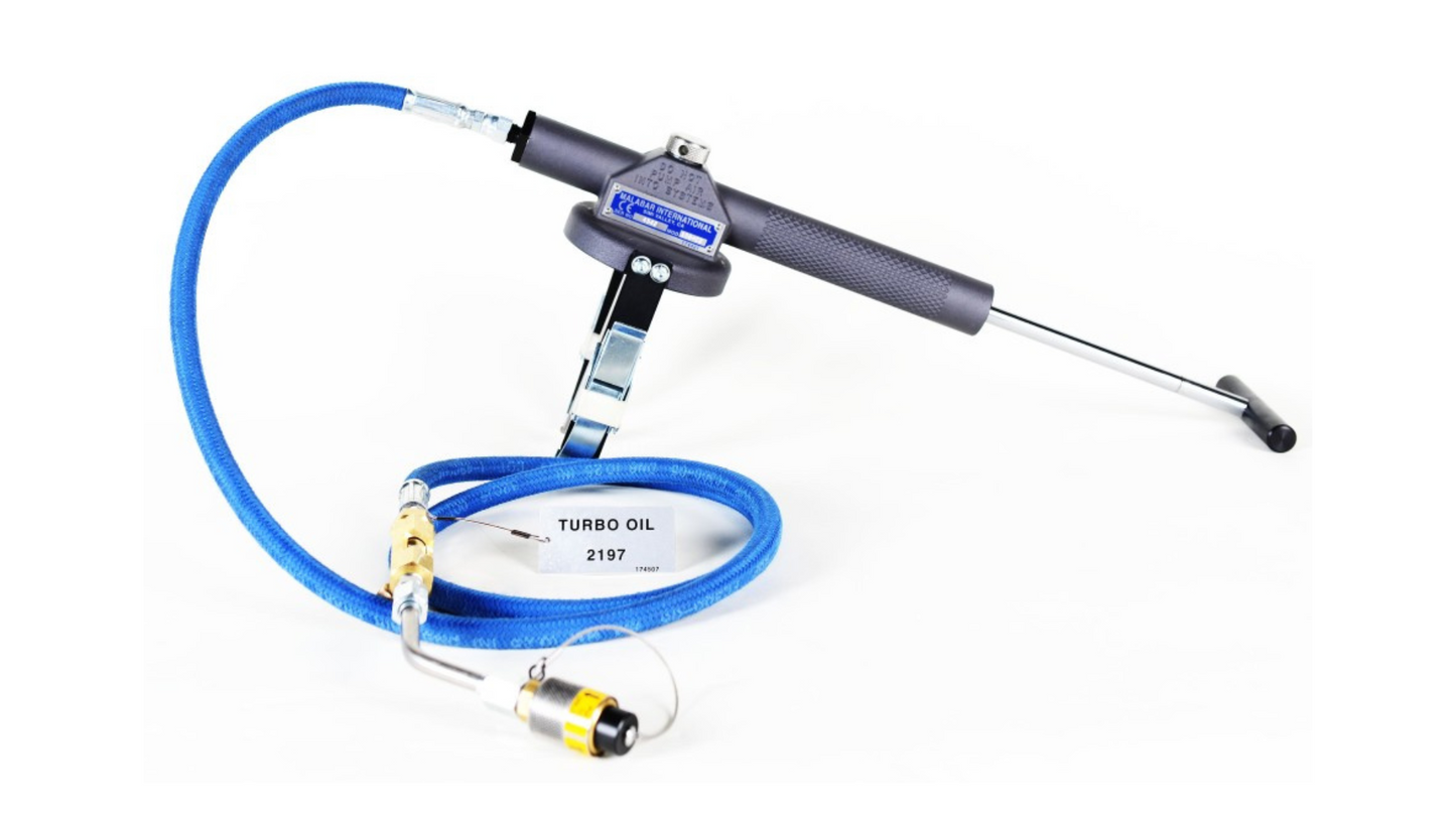 Model 150 – 1 Quart & 1 Liter Turbine Oil O-C Gun